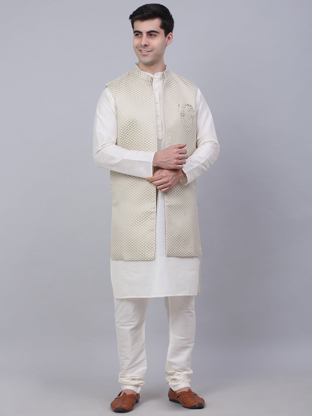 Jompers Men's Solid Kurta Pyjama With Shrug Jacket - Beige - Distacart
