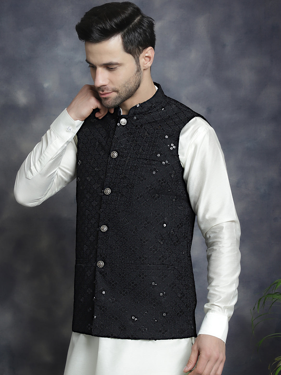 Jompers Men's Sequins and Embroidred Nehru Jacket With Solid Kurta Pyjama - Black - Distacart