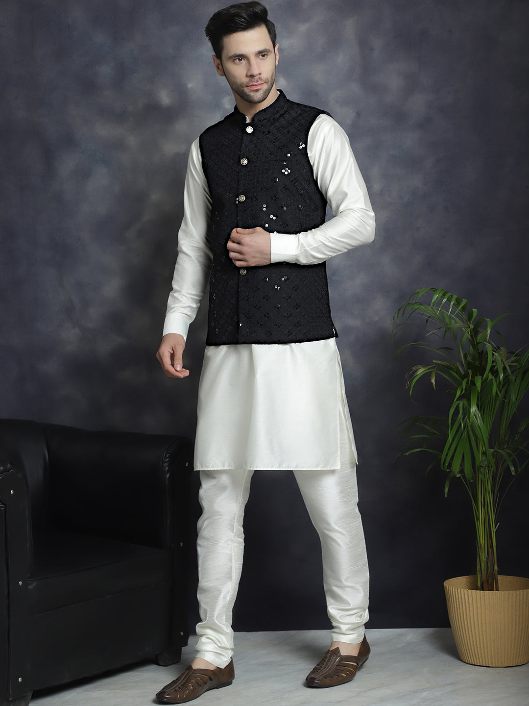 Jompers Men's Sequins and Embroidred Nehru Jacket With Solid Kurta Pyjama - Black - Distacart