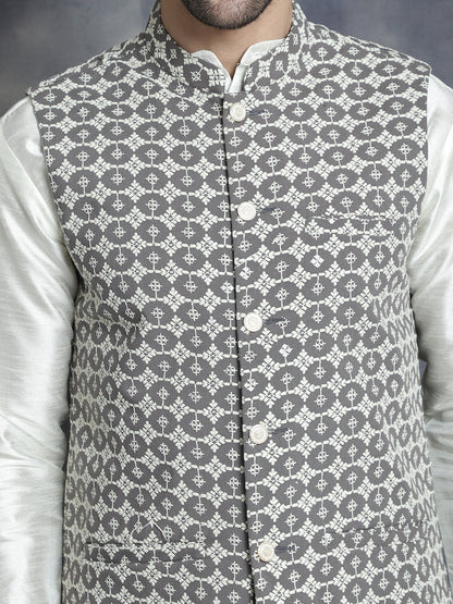 Jompers Men's Embroidred Nehru Jacket With Solid Kurta Pyjama - Grey - Distacart