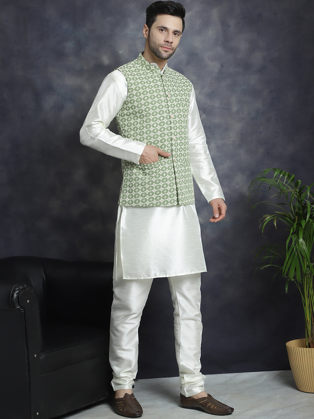 Jompers Men's Embroidred Nehru Jacket With Solid Kurta Pyjama - Mehndi - Distacart