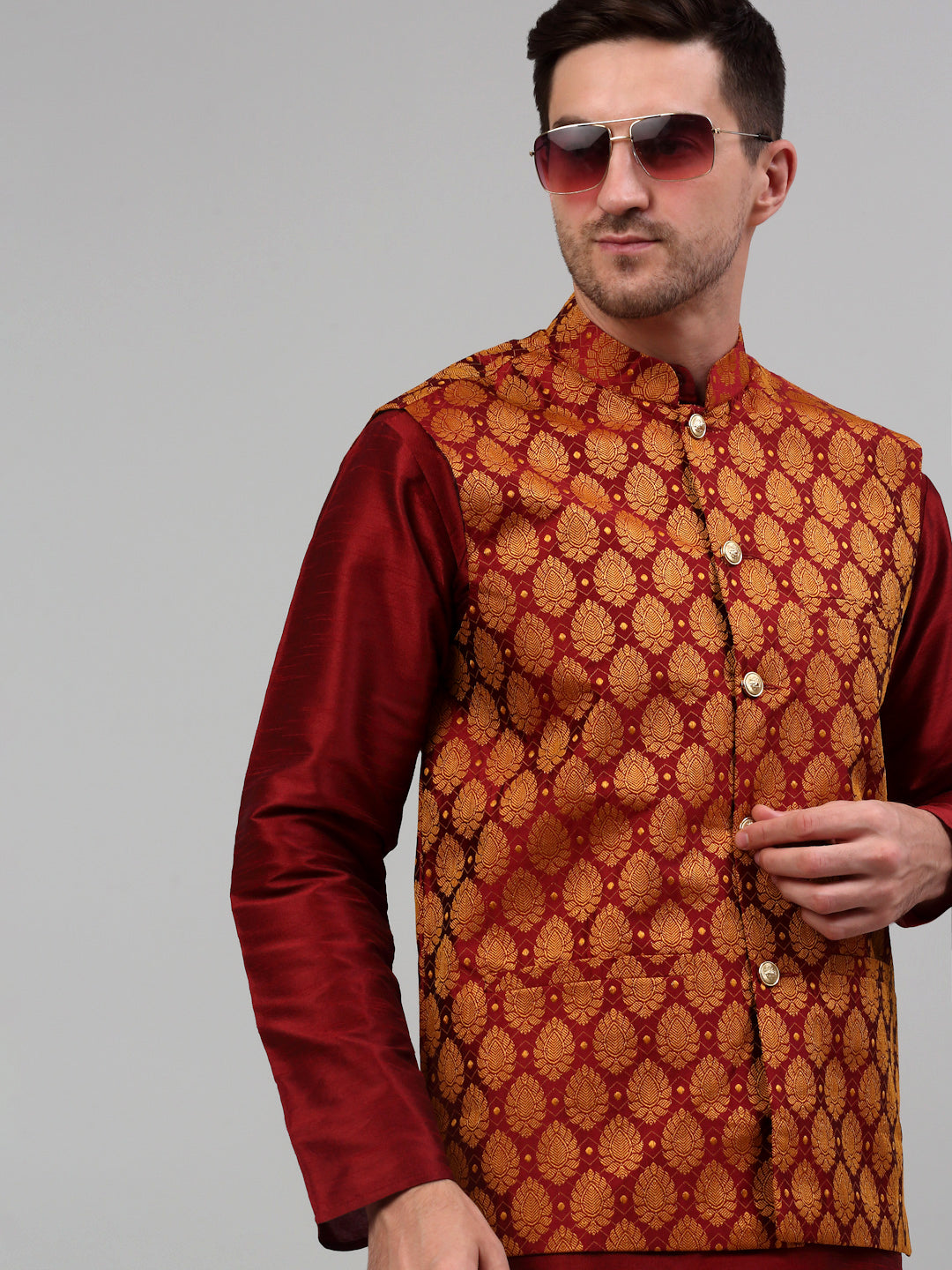 Jompers Men's Woven Design Nehru Jacket and Kurta Pyjama Set - Maroon - Distacart