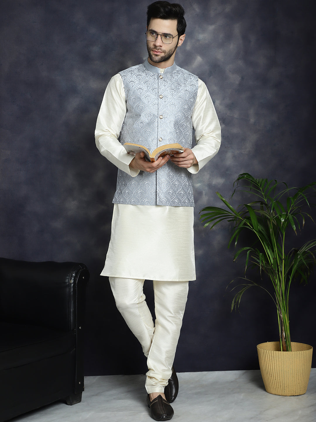 Jompers Men's Sequins and Embroidred Nehru Jacket With Solid Kurta Pyjama - Grey - Distacart