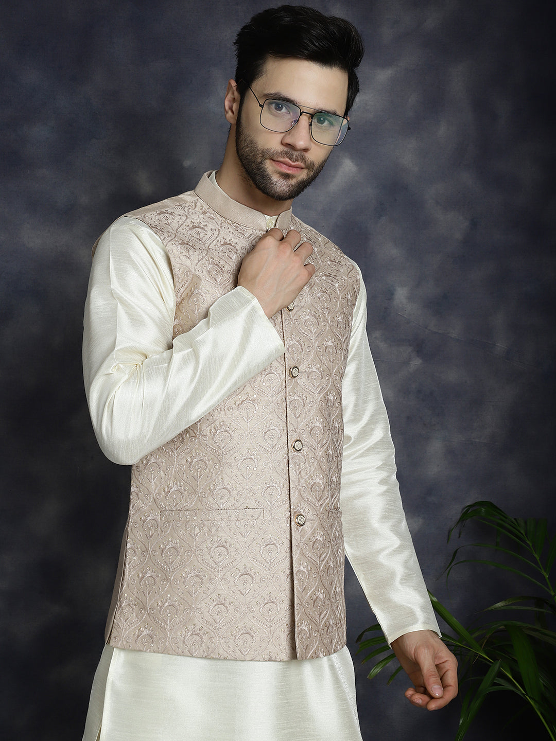 Jompers Men's Sequins and Embroidred Nehru Jacket With Solid Kurta Pyjama - Peach - Distacart