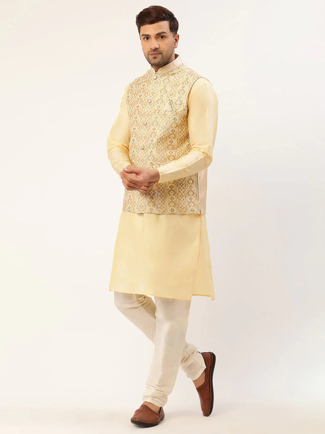 Jompers Men's Solid Kurta Pyjama With Cream Embroidered Nehru Jacket - Distacart