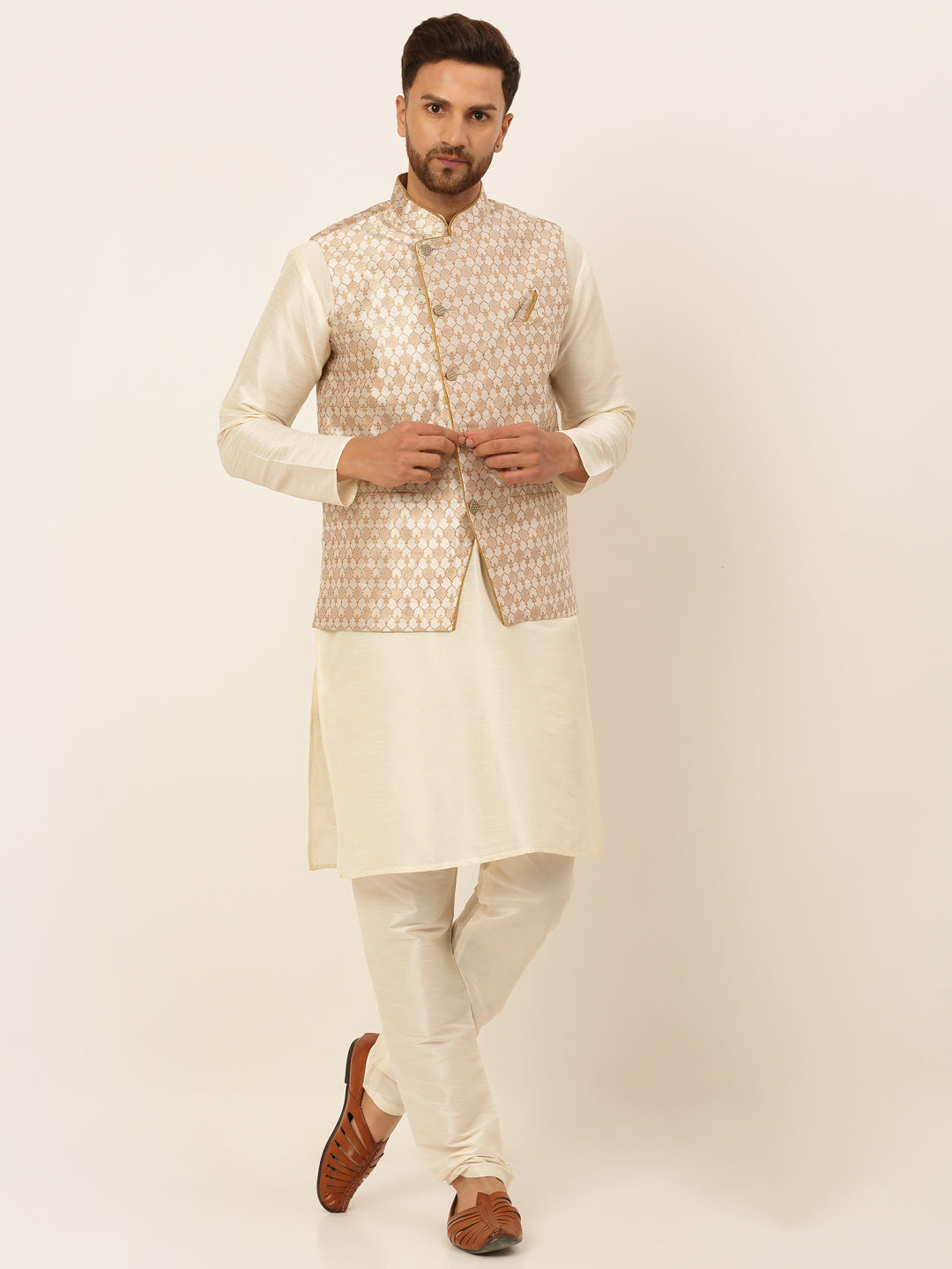 Jompers Men's Solid Kurta Pyjama With Nehru Jacket - Silver - Distacart