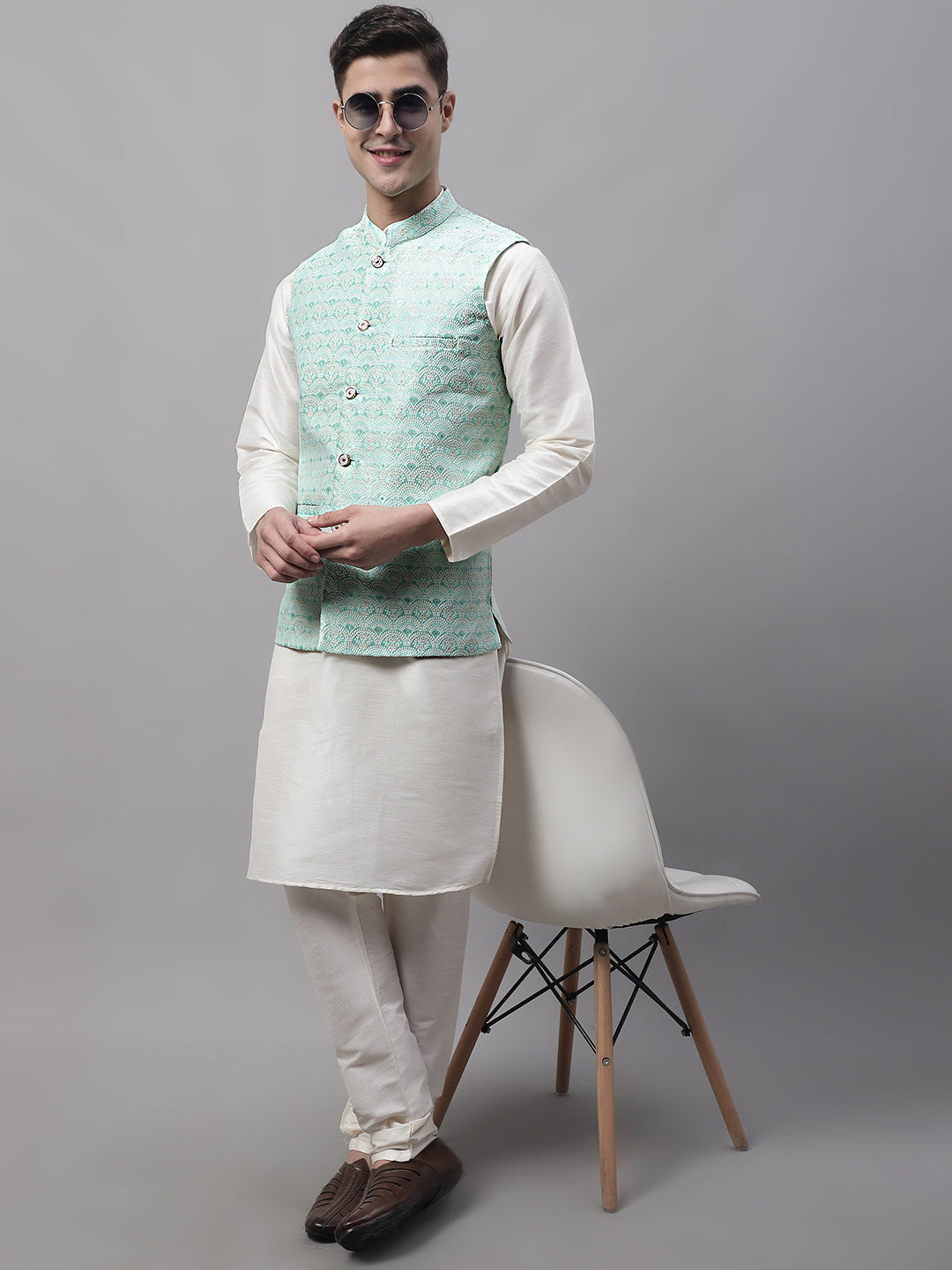 Jompers Men's off-White Solid Kurta Pyjama with Sky Blue Woven Design Nehru Jacket - Distacart