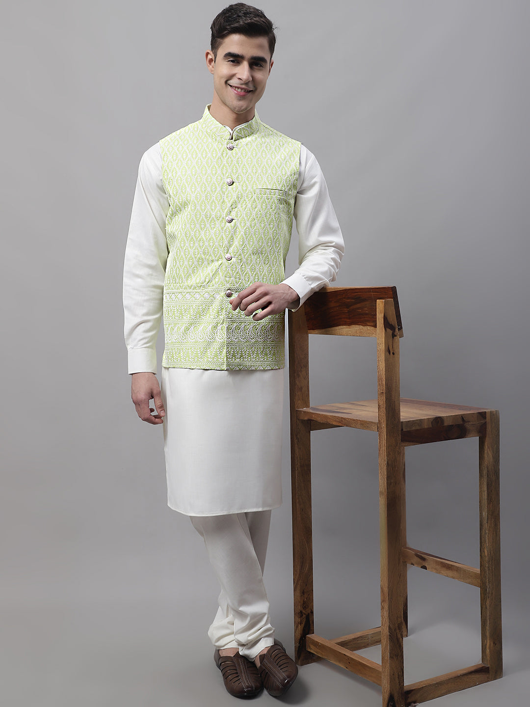 Jompers Men's off-White Solid Kurta Pyjama with Green Embroidered Nehru Jacket - Distacart