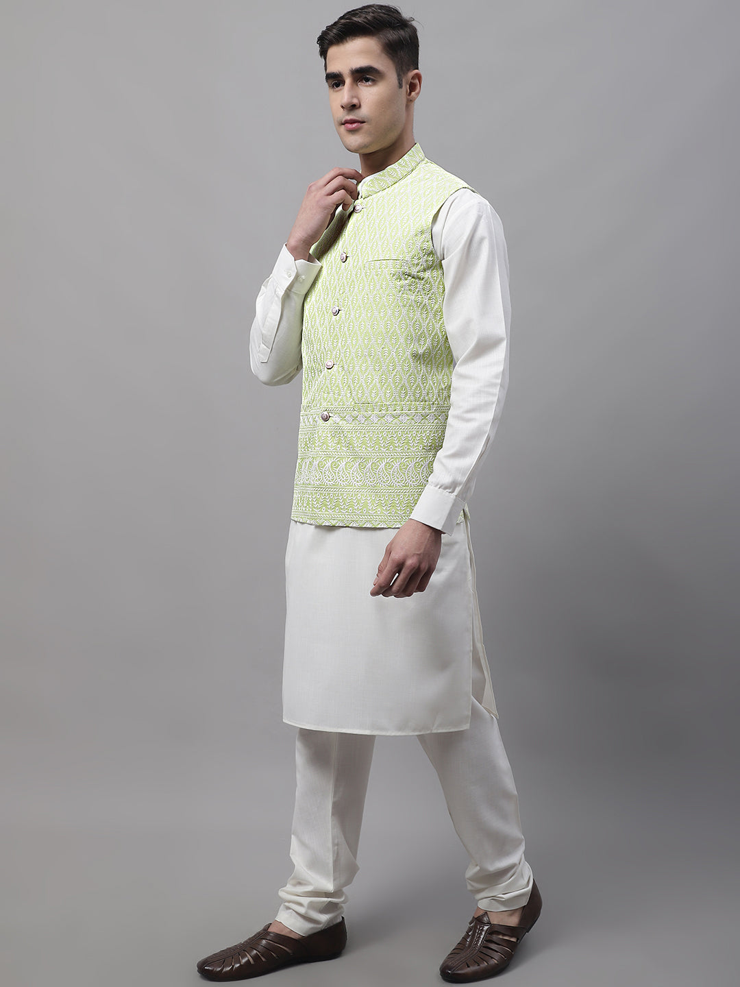 Jompers Men's off-White Solid Kurta Pyjama with Green Embroidered Nehru Jacket - Distacart