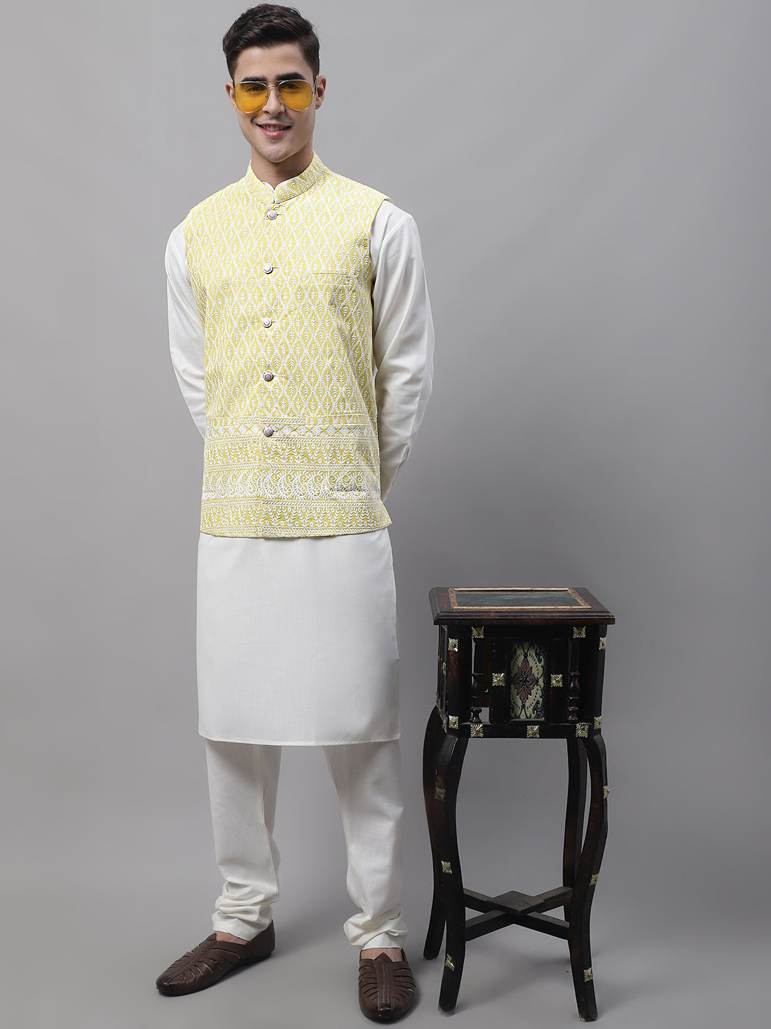 Jompers Men's off-White Solid Kurta Pyjama with Yellow Embroidered Nehru Jacket - Distacart