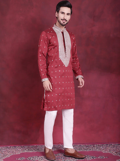Jompers Men's Sequins Embroidered Kurta Pyjama Set - Maroon - Distacart