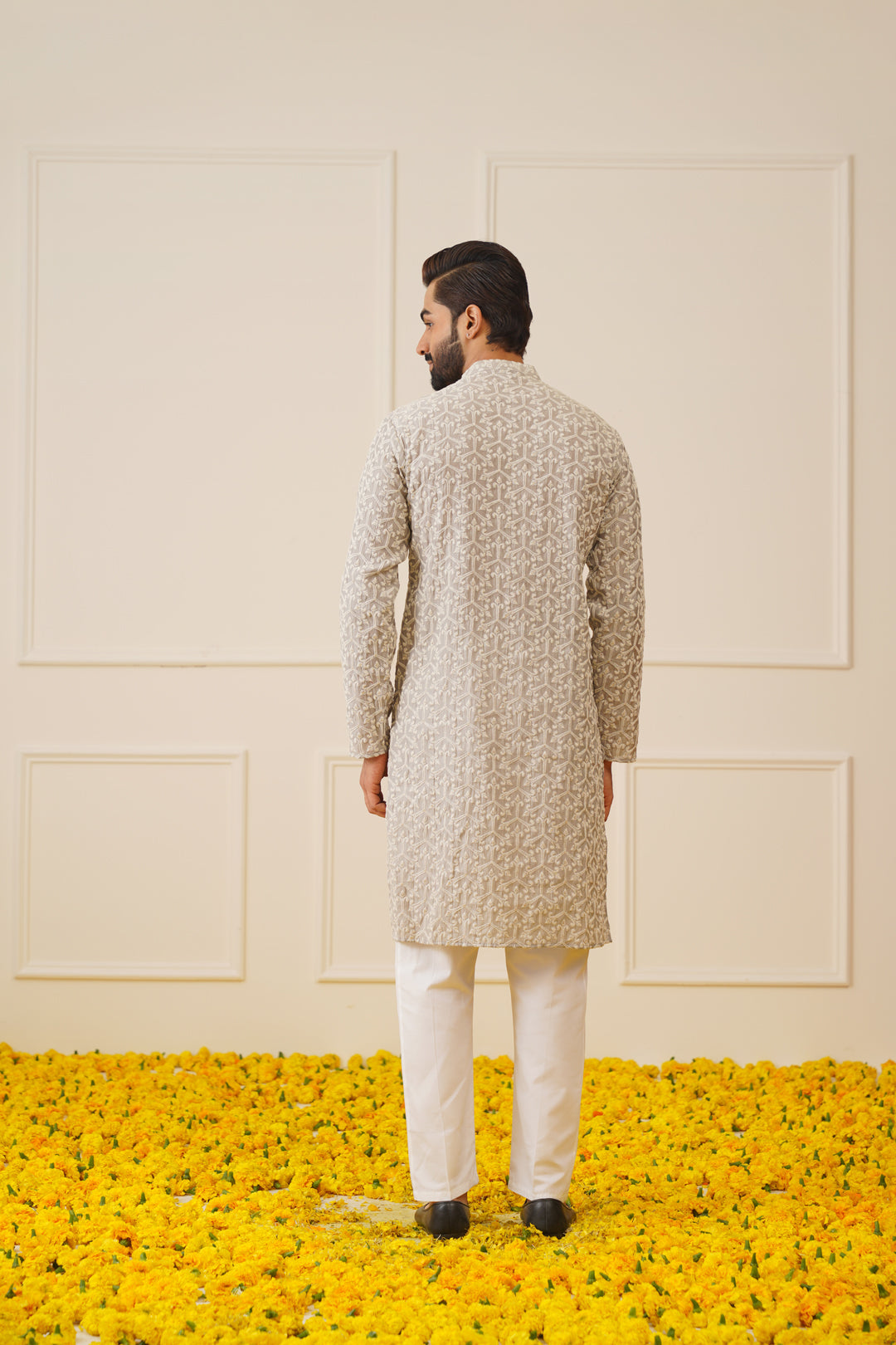 Jompers Men's Chikankari Embroidered Kurta - Grey - Distacart