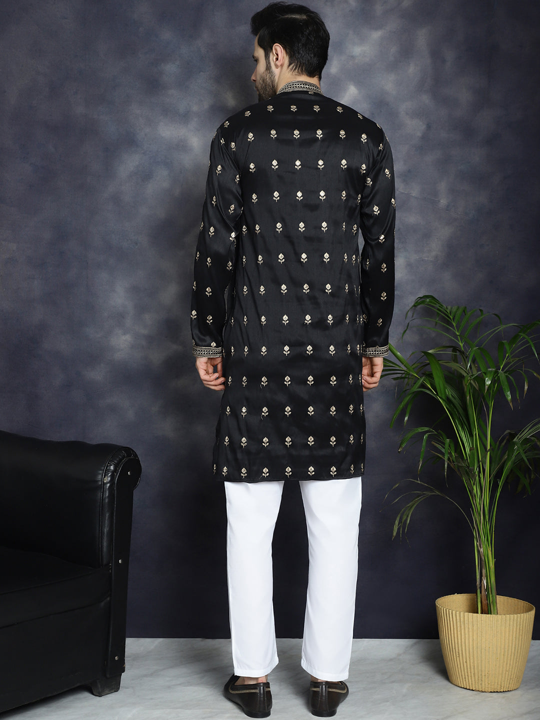 Jompers Men's Black Chikankari Embroidered Kurta With Pyjama - Distacart