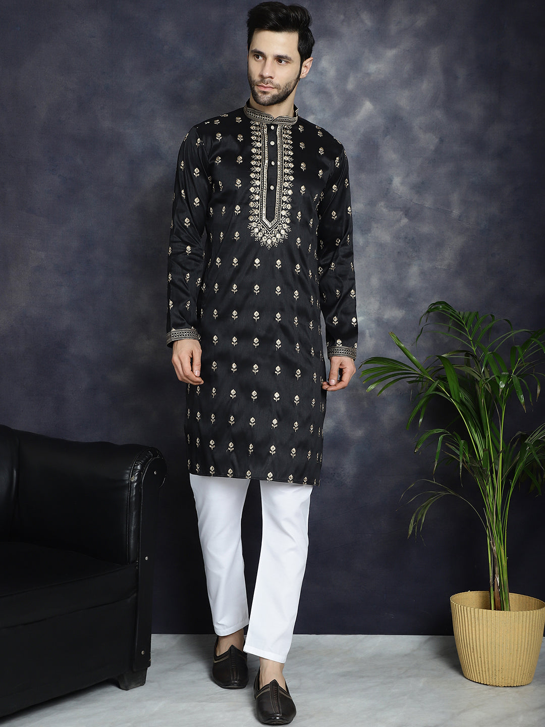 Jompers Men's Black Chikankari Embroidered Kurta With Pyjama - Distacart