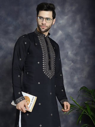 Jompers Men's Sequins Embroidered Kurta With Pyjama - Black - Distacart