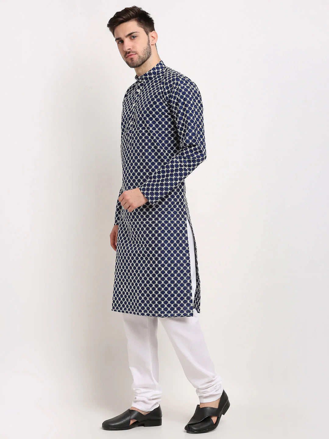 Jompers Men's Navy Blue Chikankari Kurta with Churidar - Distacart