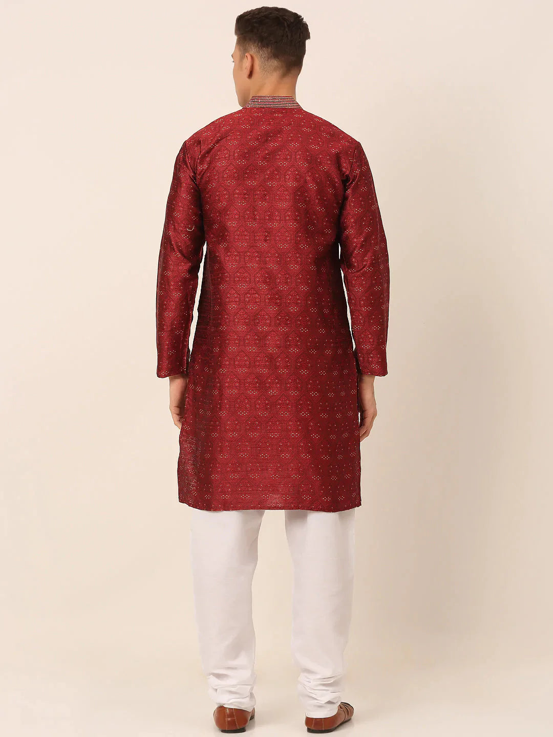Jompers Men's Silk Blend Collar Embroidered Kurta Pyjama Set - Maroon - Distacart