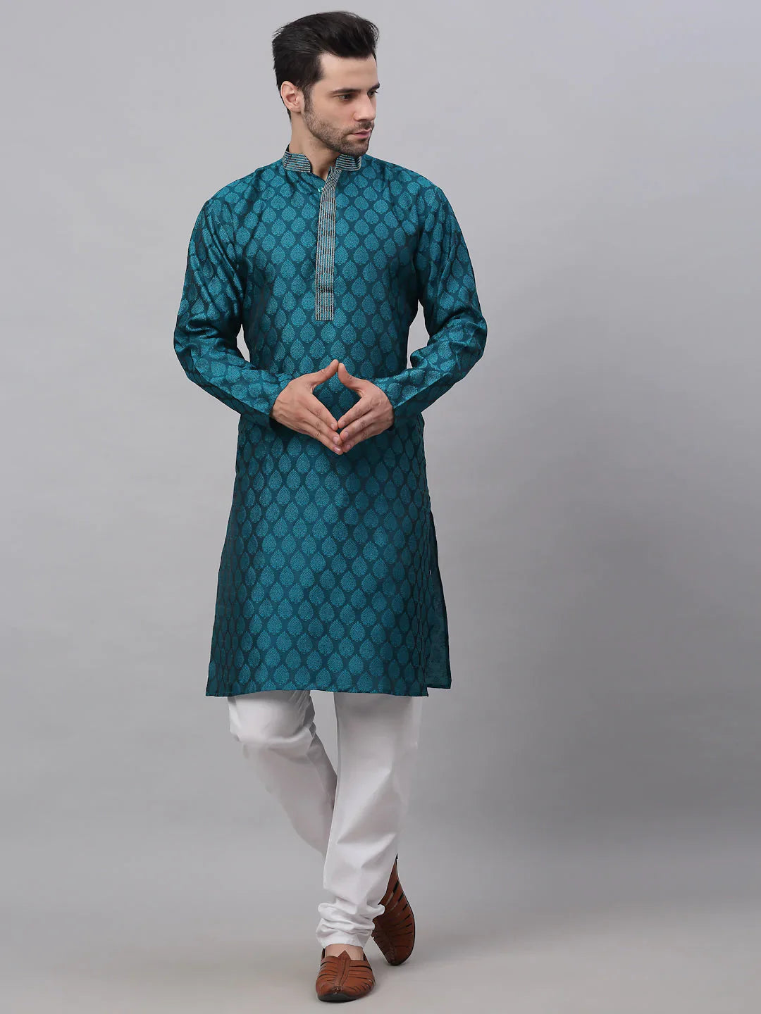 Jompers Men's Silk Blend Collar Embroidered Kurta Pyjama Set - Peacock - Distacart