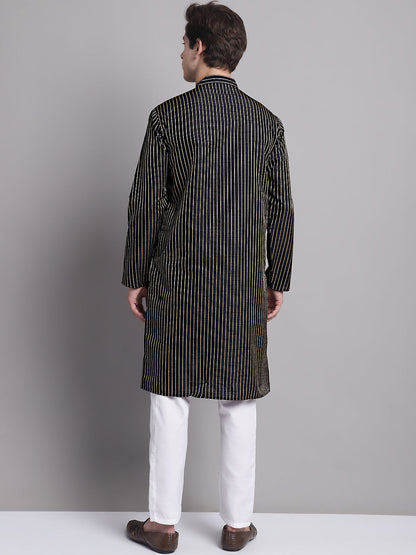 Jompers Men's Black Embroidered Design Kurta with Pyjamas - Distacart