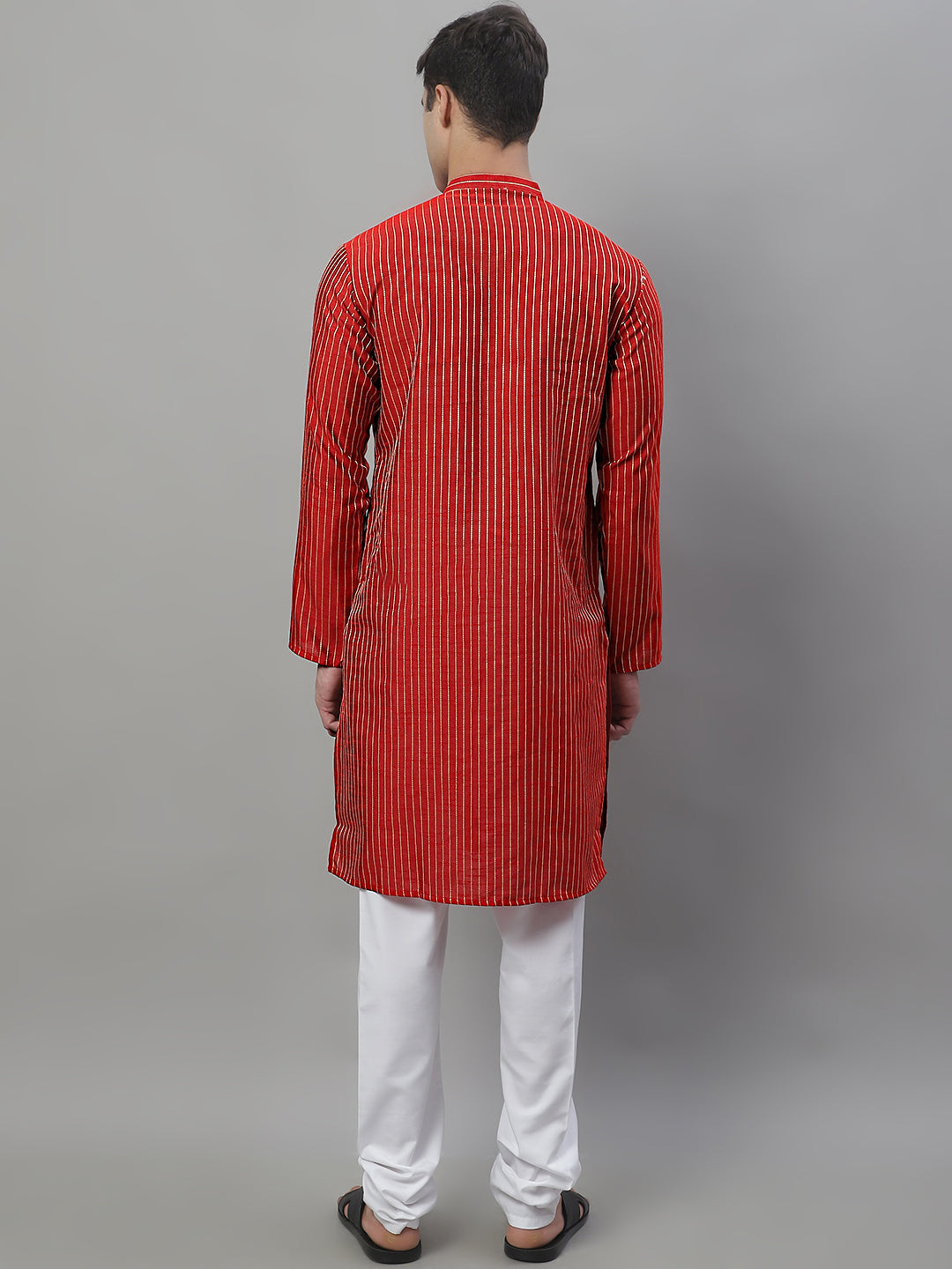 Jompers Men's Maroon Embroidered Kurta with Pyjamas - Distacart