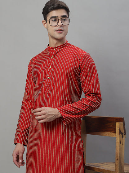 Jompers Men's Maroon Embroidered Kurta with Pyjamas - Distacart