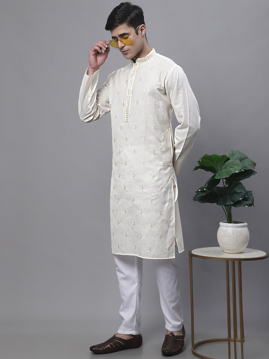 Jompers Men's White Embroidered Straight Kurta Pyjama Set - Distacart