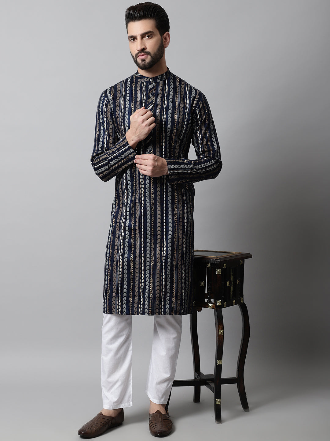 Jompers Men's Navy Blue Foil Printed Kurta with Churidar - Distacart