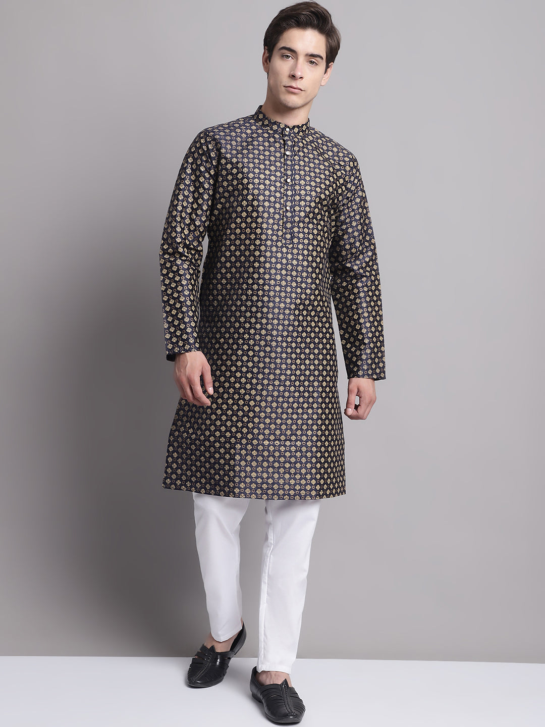 Jompers Men's Black Printed Silk Blend Kurta Payjama - Distacart