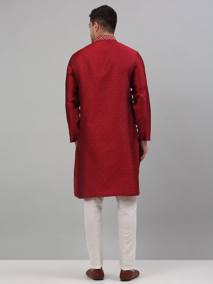 Jompers Men's Maroon Collar Embroidered Kurta Pyjama - Distacart