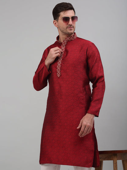 Jompers Men's Maroon Collar Embroidered Kurta Pyjama - Distacart