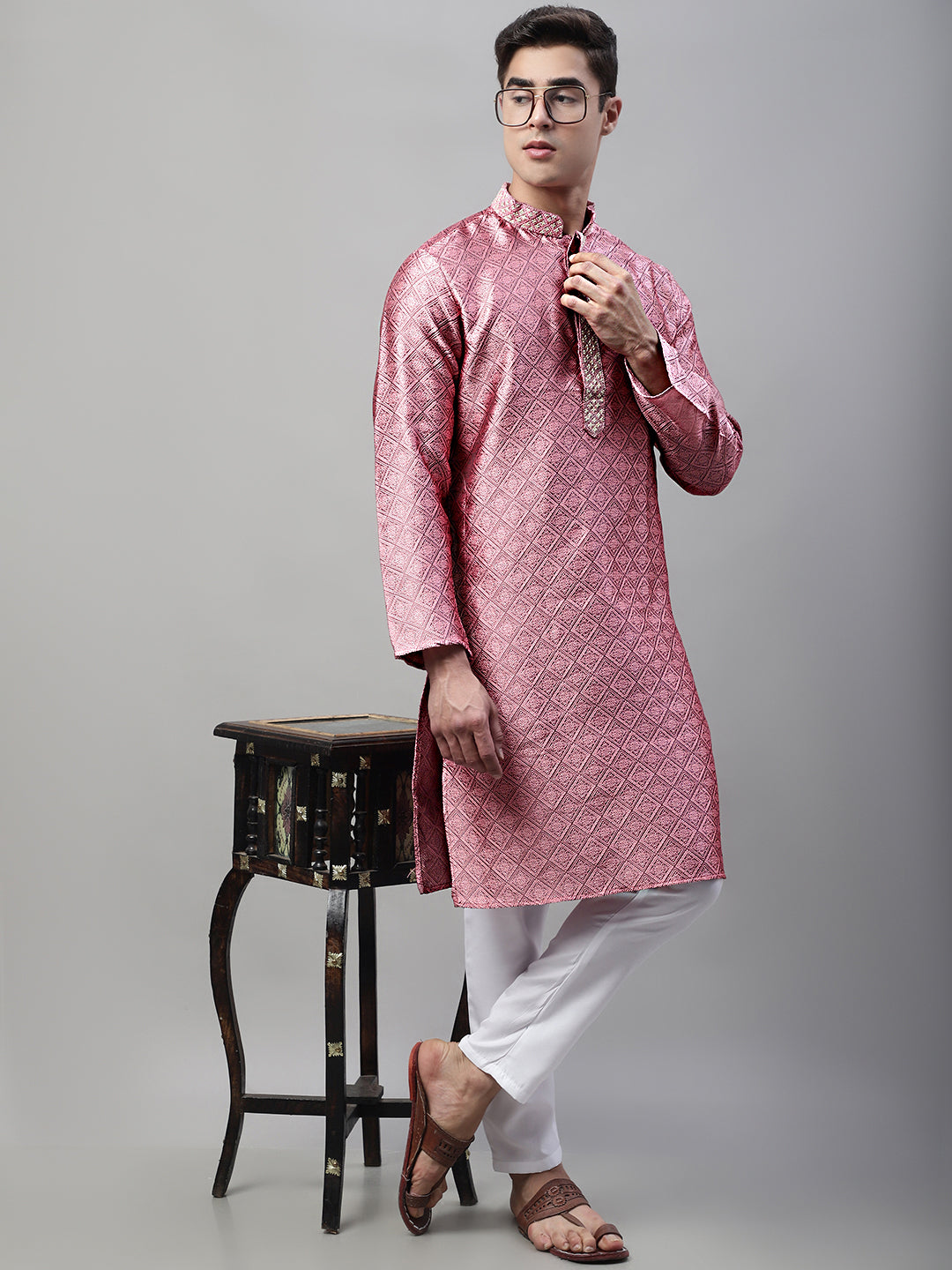 Jompers Men's Pink Collar Embroidered Silk Jacquard Kurta Pyjama - Distacart
