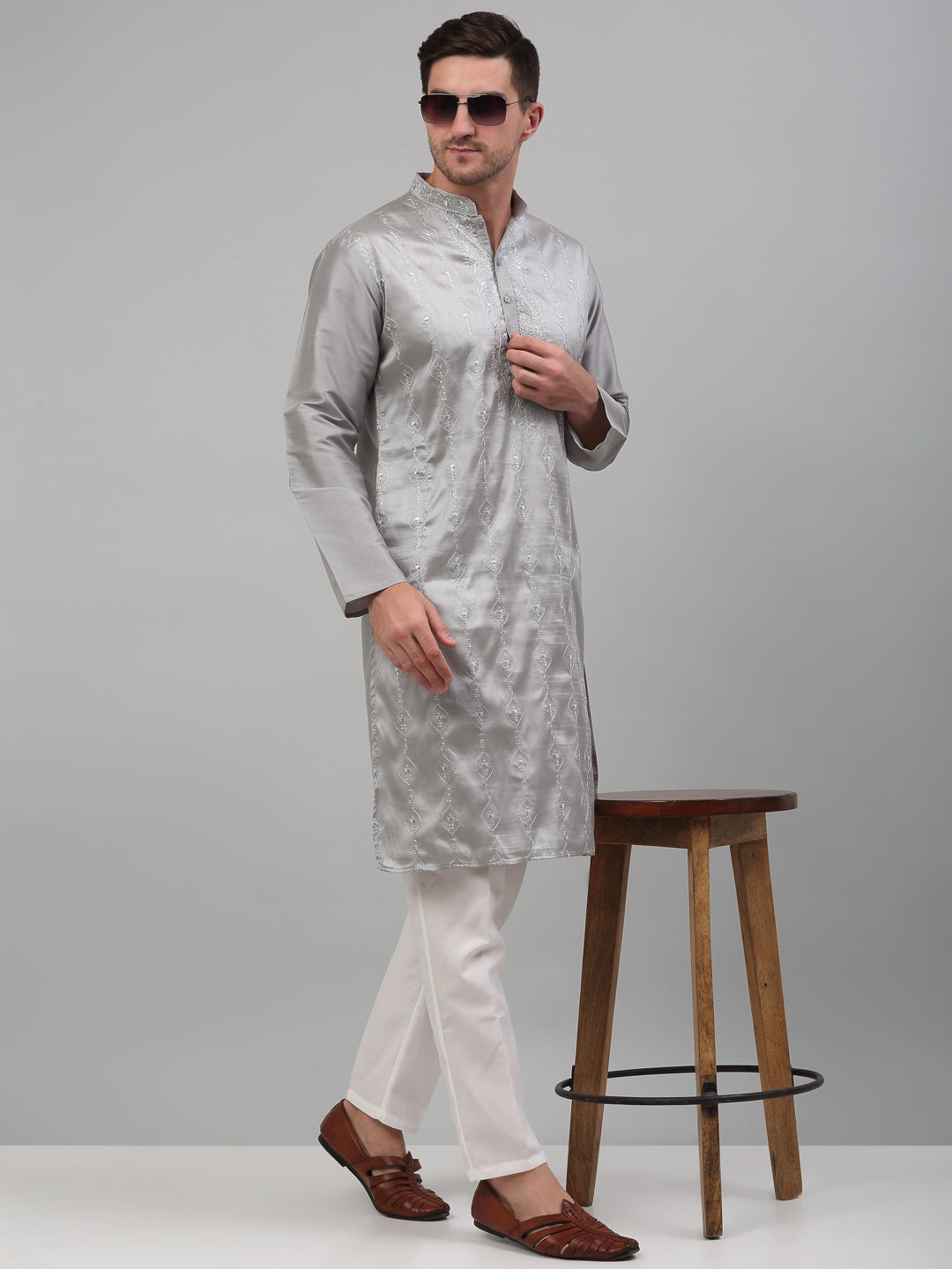 Jompers Men's Grey Embroidered Kurta with Pyjama - Distacart