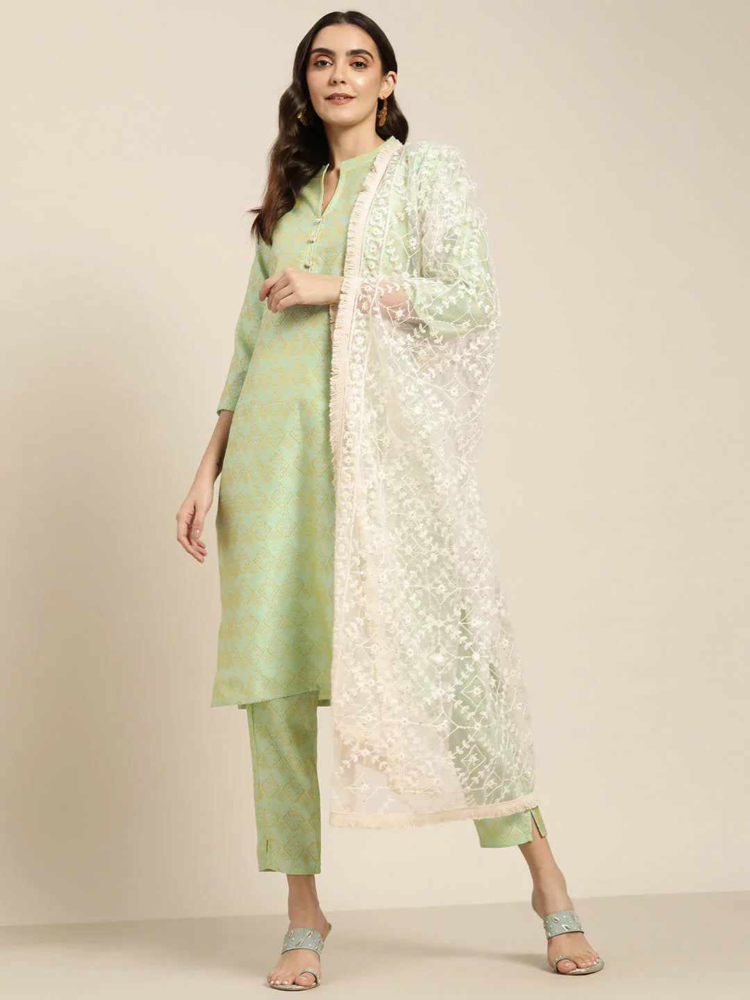Jompers Women's Green Jacquard Woven Design Straight Kurta Trousers & Chikankari Dupatta - Distacart