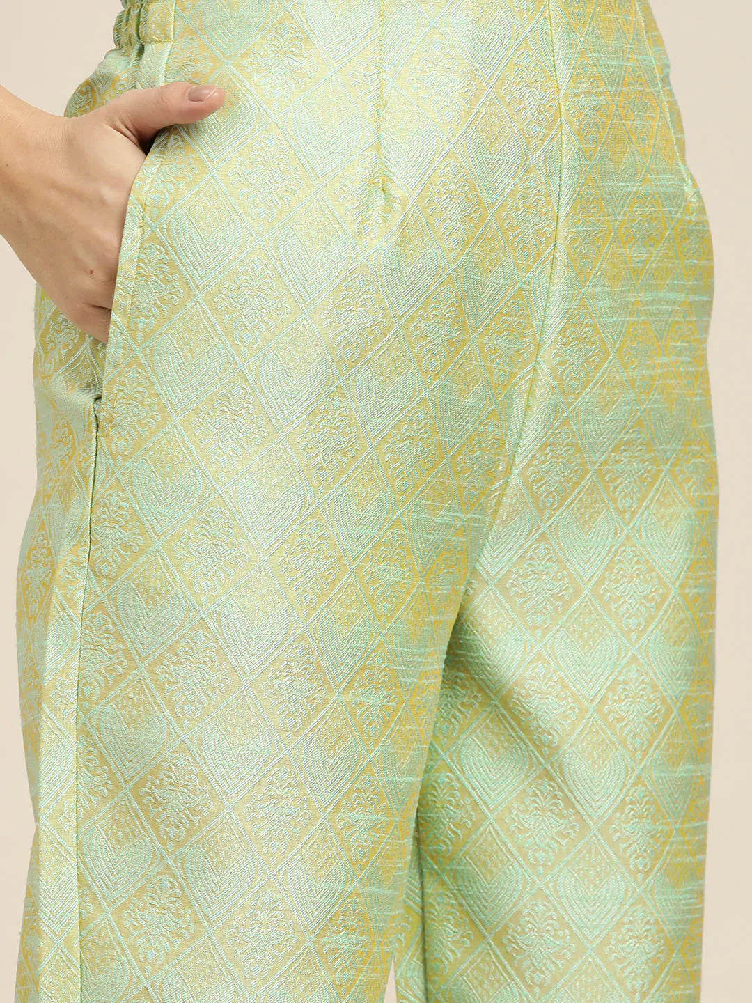 Jompers Women's Green Jacquard Woven Design Straight Kurta Trousers & Chikankari Dupatta - Distacart
