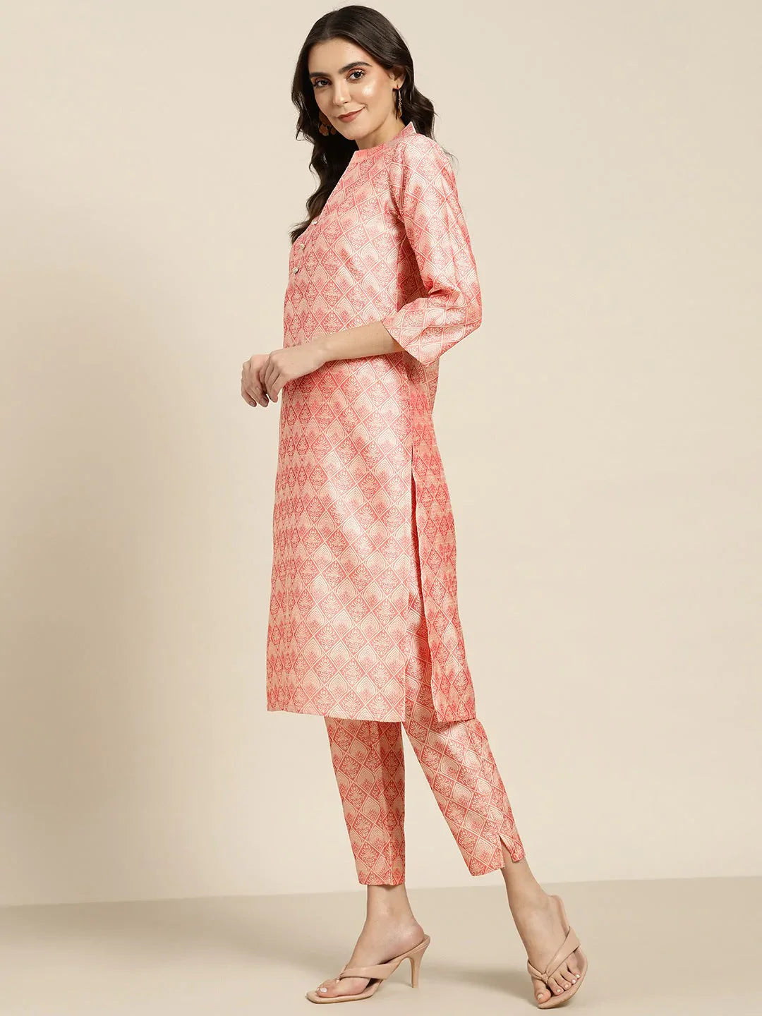 Jompers Women's Pink Jacquard Woven Design Straight Kurta Trousers & Chikankari Dupatta - Distacart