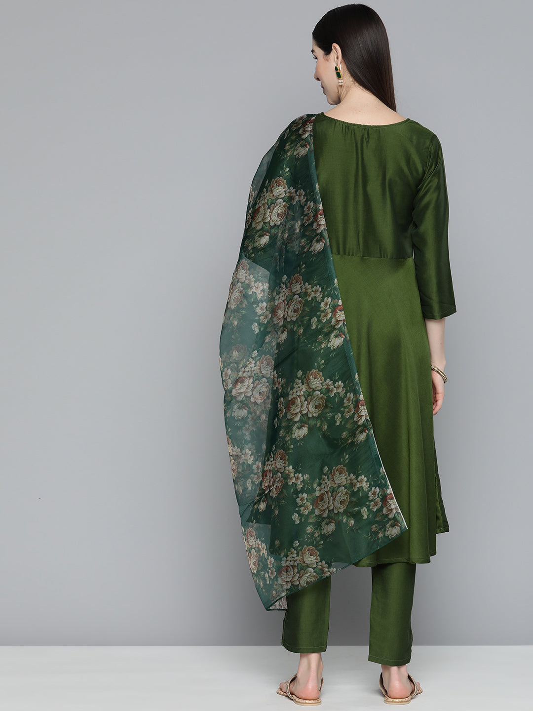 Jompers Women's Olive Green Floral Embroidered Mirror Work Kurta with Trousers & With Dupatta - Distacart