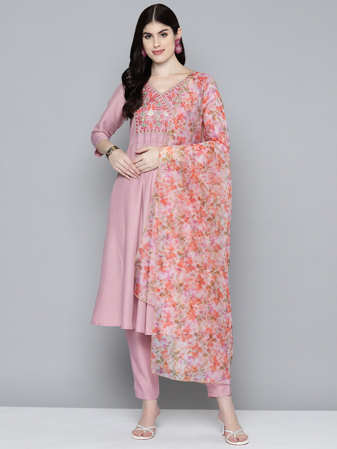 Jompers Women's Embroidered Thread Work Kurta & Trousers With Dupatta - Purple - Distacart