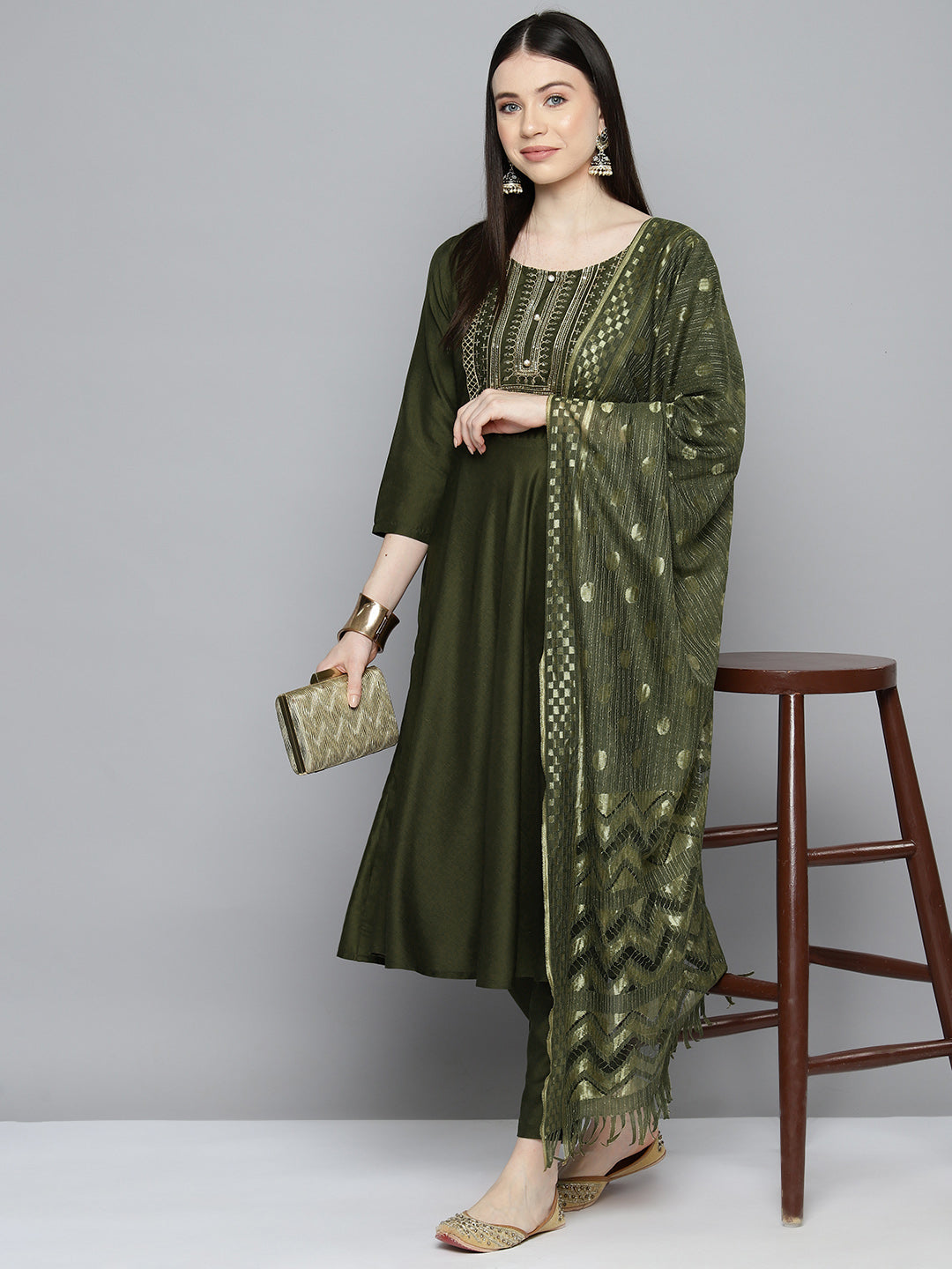 Jompers Women's Sequin, zari embroidered flared kurta with pants and dupatta - Green - Distacart
