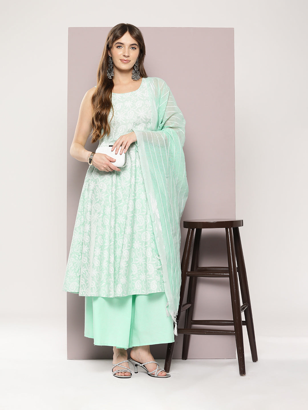 Jompers Women's Printed flared kurta palazzo dupatta set - Green - Distacart