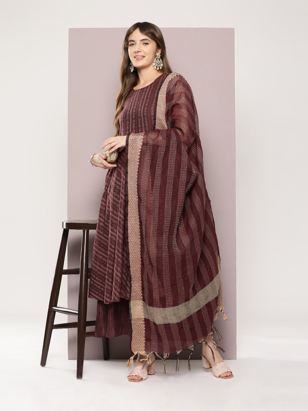 Jompers Women's Jacquard flared kurta palazzo dupatta set - Maroon - Distacart