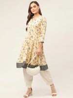 Thumbnail for Jompers Women's Yellow and White Flared Printed kurta - Distacart