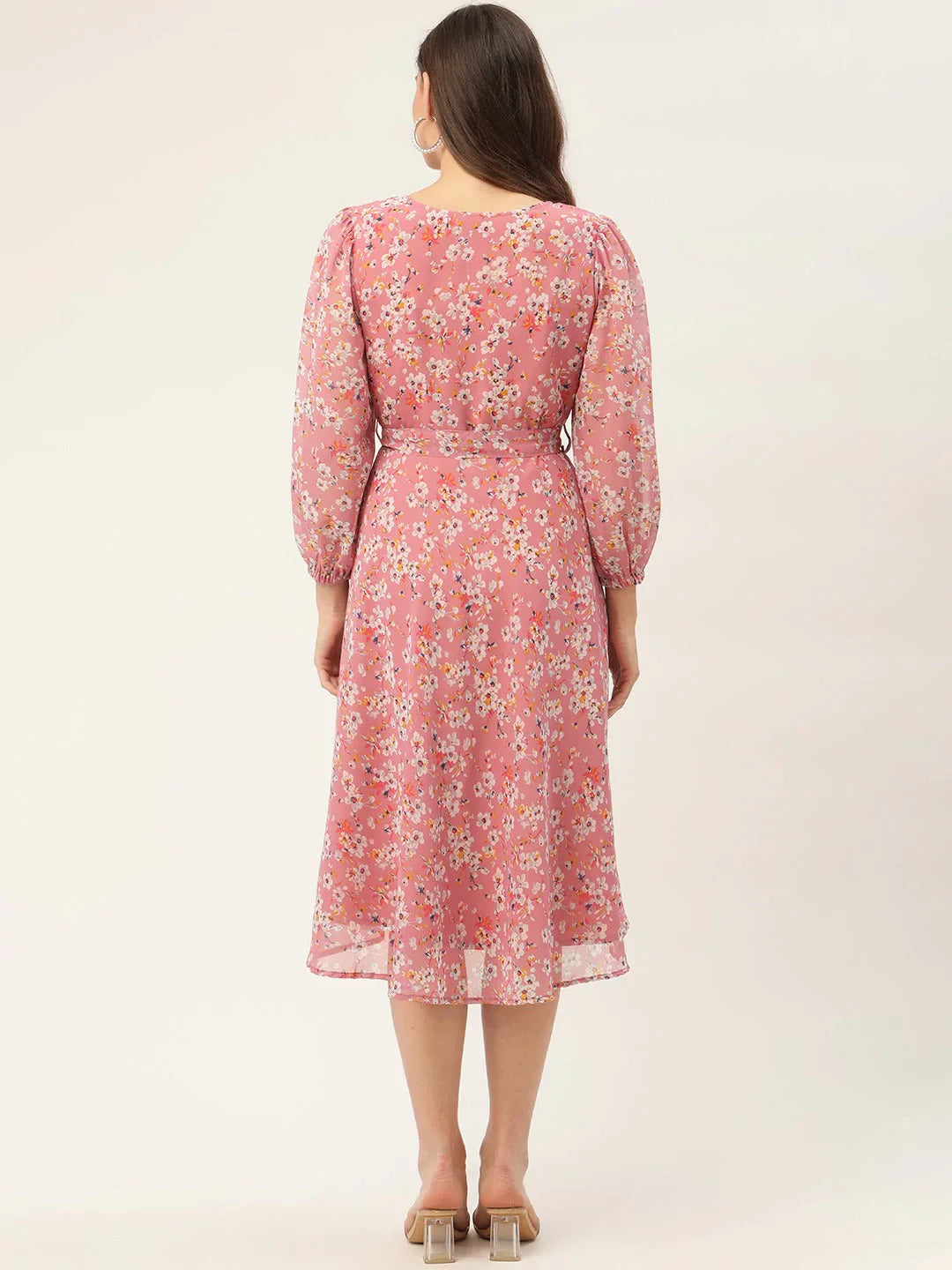 Jompers Women's Pink & White Georgette Floral Printed Kurta - Distacart