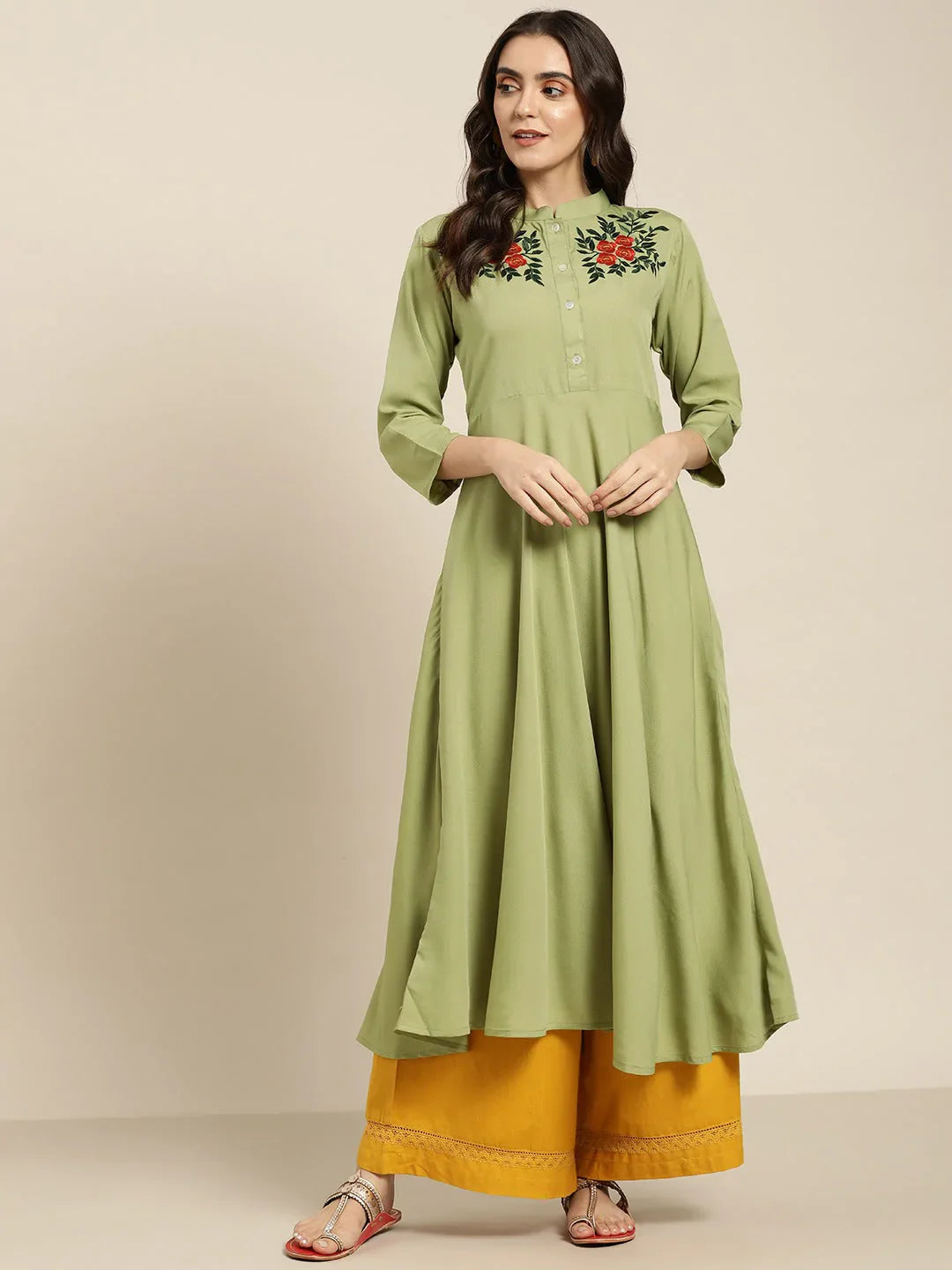 Jompers Women's Green & Red Floral Embroidered Georgette Anarkali Kurta - Distacart