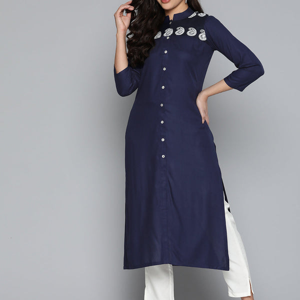 Jompers Women's Paisley Embroidered Chikankari Navy Kurta - Distacart