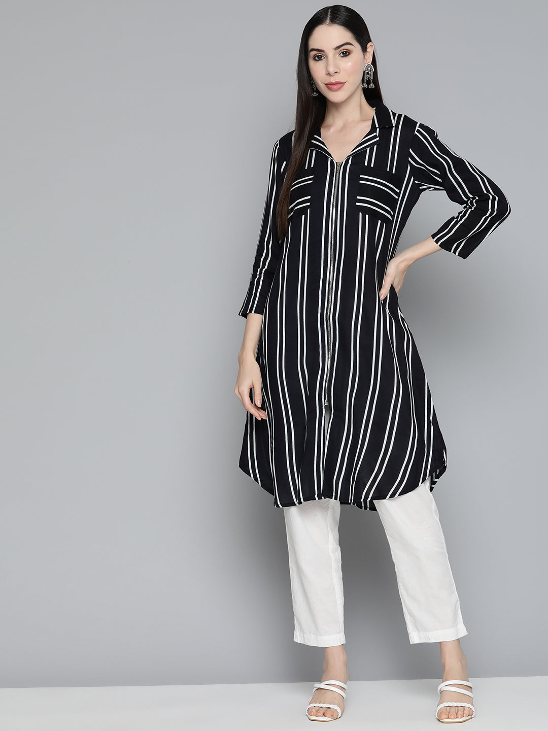 Jompers Women's Black Striped Kurta - Distacart
