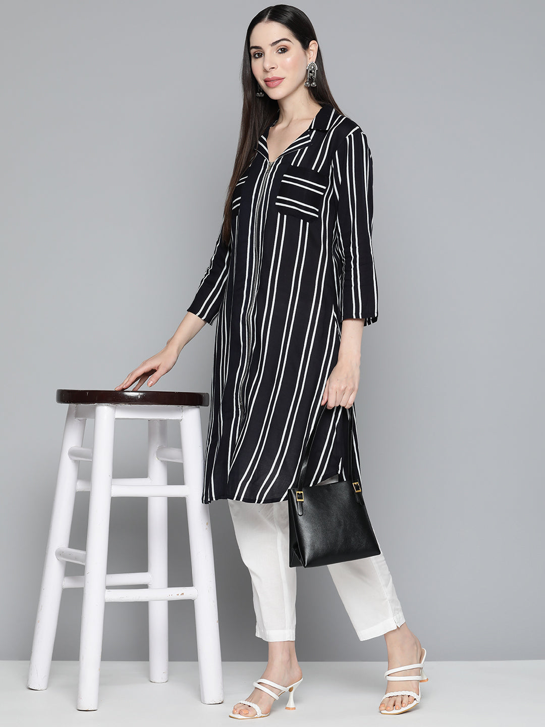 Jompers Women's Black Striped Kurta - Distacart