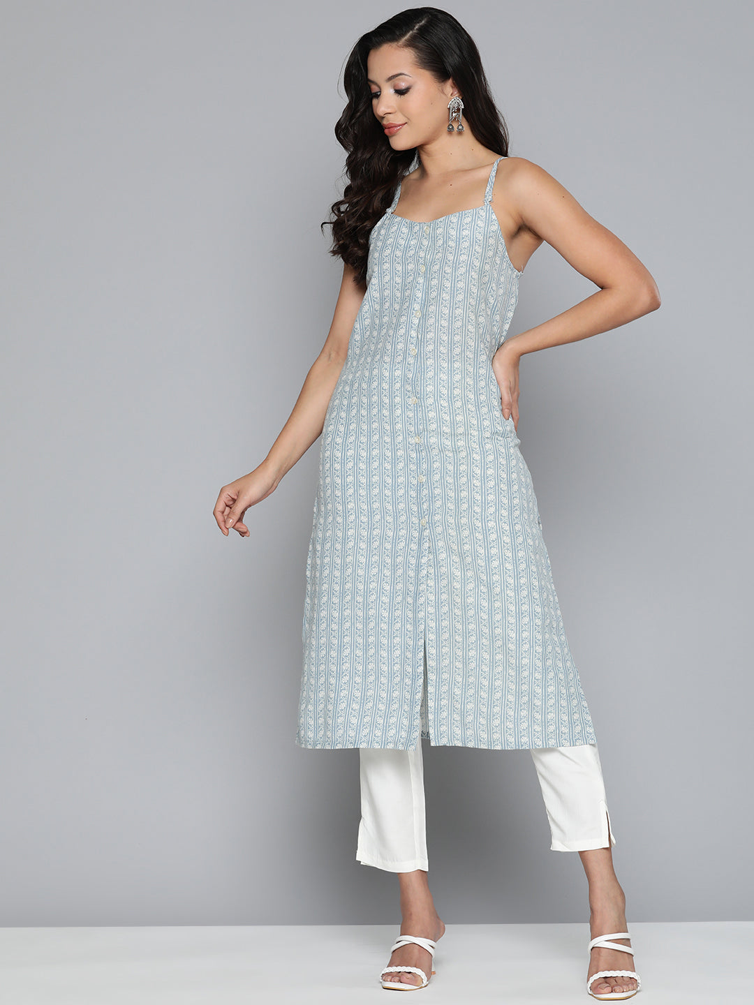 Jompers Women's Floral Printed Blue Kurta - Blue - Distacart