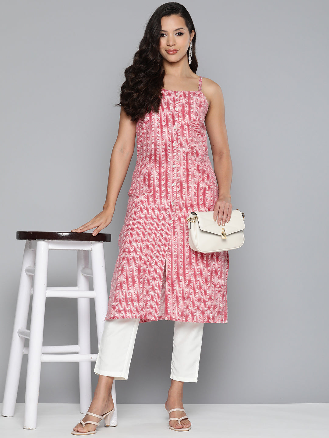 Jompers Women's Floral Printed Red Kurta - Red - Distacart