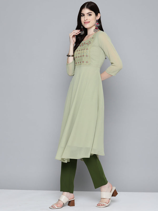 Jompers Women's Embroidered yok flared georgette kurta - Green - Distacart