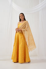 Thumbnail for Jompers Women's Yellow Beads & Stones Ready to Wear Lehenga & Blouse With Dupatta - Distacart